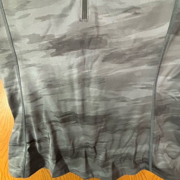Under Armour Gray Camouflage Jacket - Picture 5 of 10
